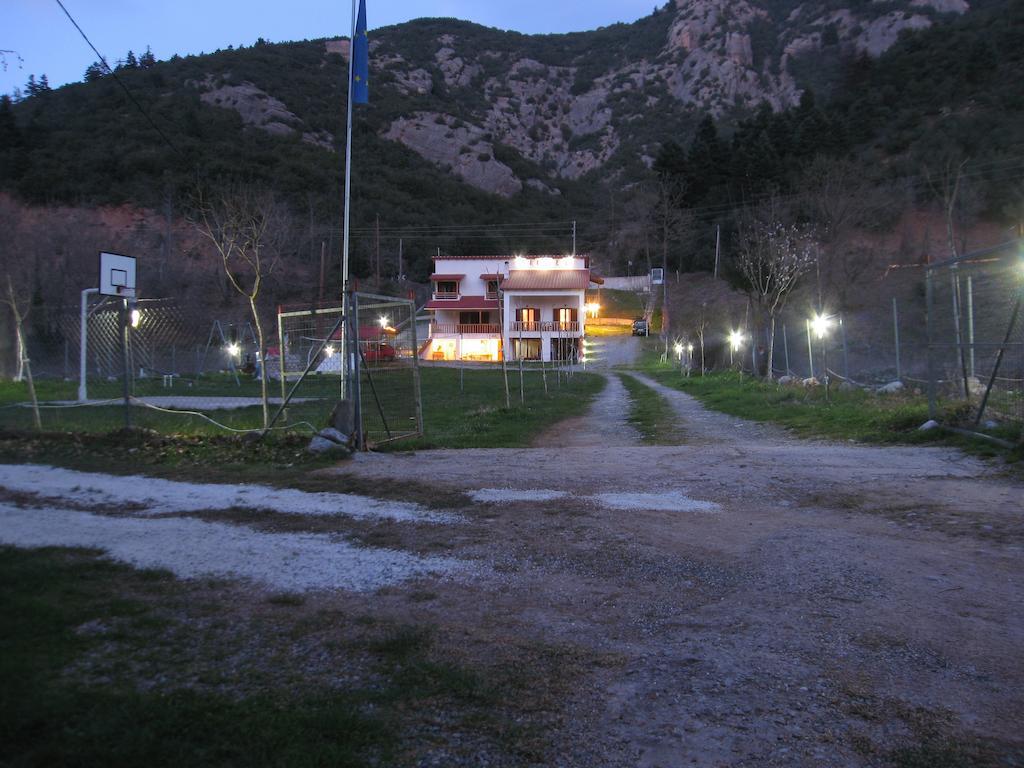Michel Studios Kalavryta Exterior foto