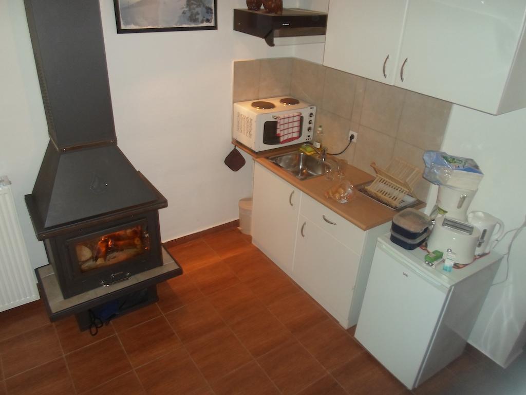 Michel Studios Kalavryta Cameră foto
