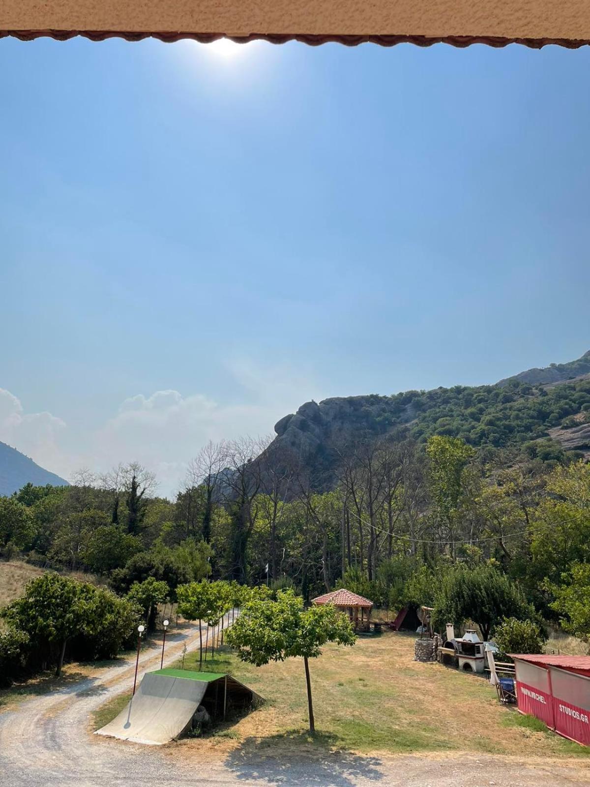 Michel Studios Kalavryta Exterior foto